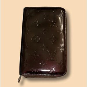 Louis Vuitton Wallet Vernis Eldridge Patent Leather Zippy Zip Around Brown Red